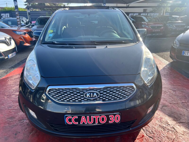 KIA VENGA 2011