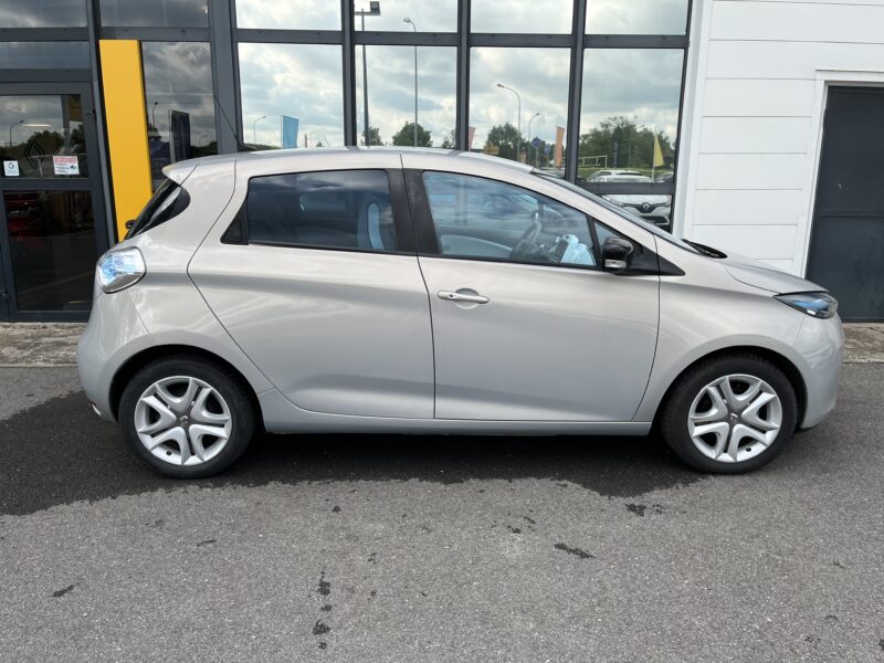 RENAULT ZOE 2015