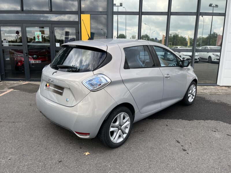 RENAULT ZOE 2015