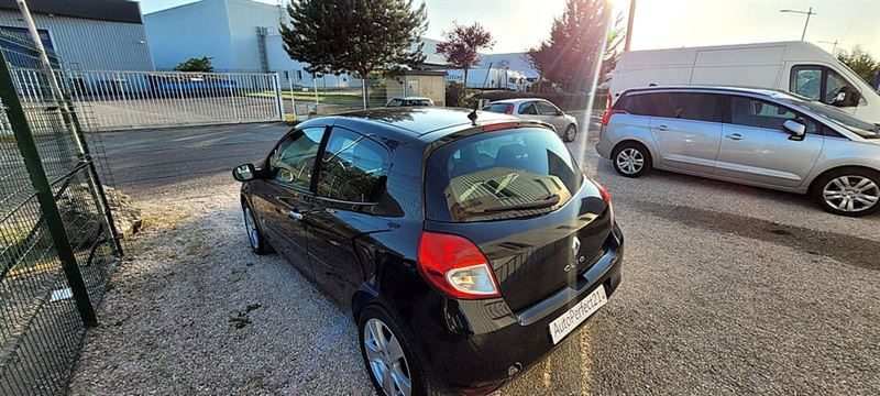 RENAULT CLIO 3 2009