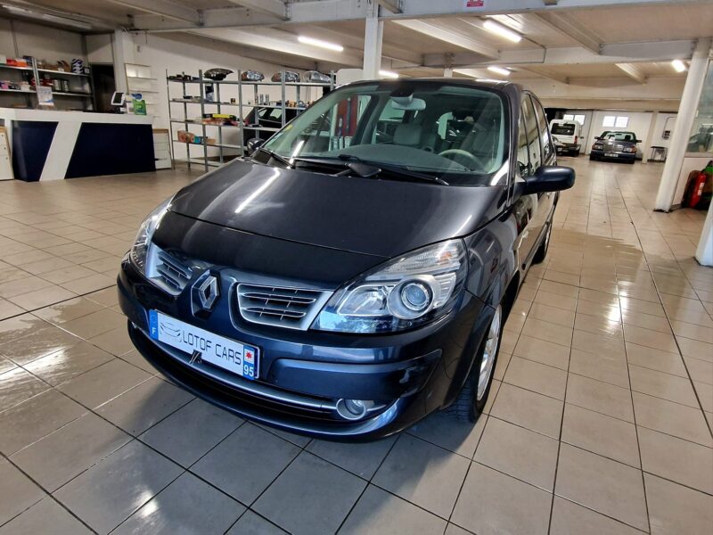 Renault scénic ii 1.9 dci 130 CH Carminat bva toit panoramique