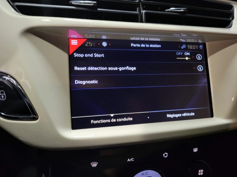 DS3 1.2 110 cv CAFE RACER / CAMERA / APPLE CARPLAY / SIEGES CHAUFFANT