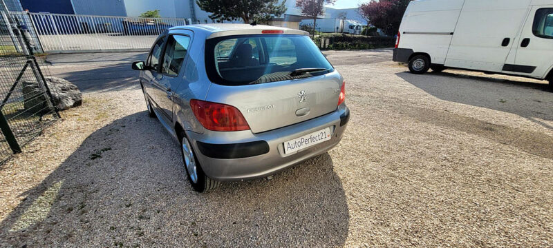 PEUGEOT 307 2001