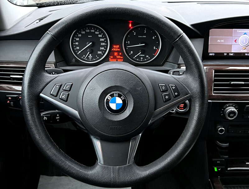 BMW SERIE 5 E60 PHASE 2 LCI 535D 3.0 6 CYLINDRES 286 Cv ORIGINE FRANCE / 98 200 Kms LUXE Garantie1an
