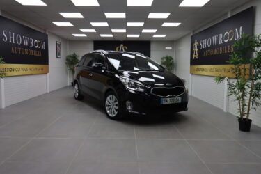 KIA CARENS  2015