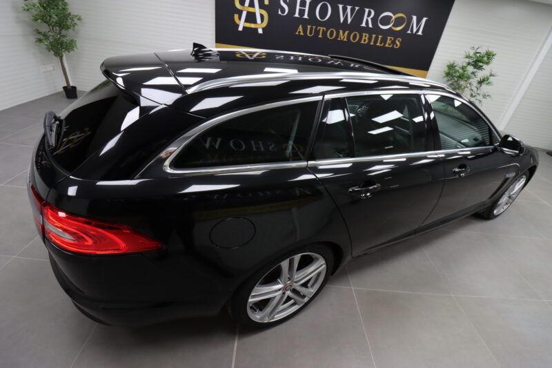 JAGUAR XF I 2009