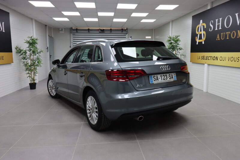 AUDI A3 Sportback 2015