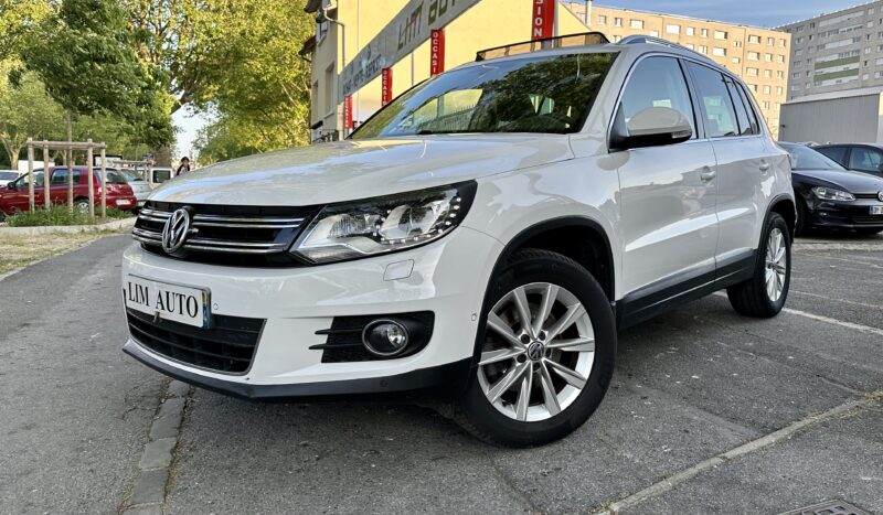 VOLKSWAGEN TIGUAN 2012