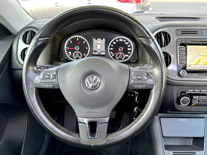 VOLKSWAGEN TIGUAN 2012