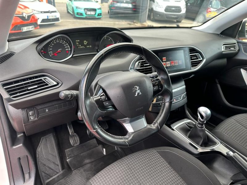 PEUGEOT 308 II 2019