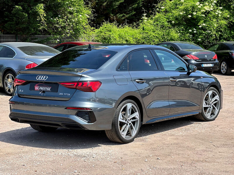 AUDI A3 Limousine S-Line 35 1.5 TFSI Hybrid S Tronic 150cv / Très Propre / Garantie AUDI