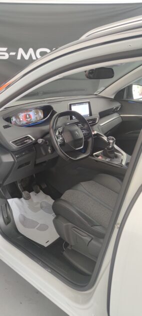 PEUGEOT 3008 1.2 PURETECH 130 ALLURE BVM6