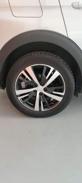 PEUGEOT 3008 1.2 PURETECH 130 ALLURE BVM6