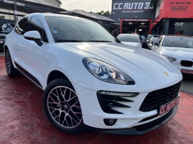 PORSCHE MACAN 2015