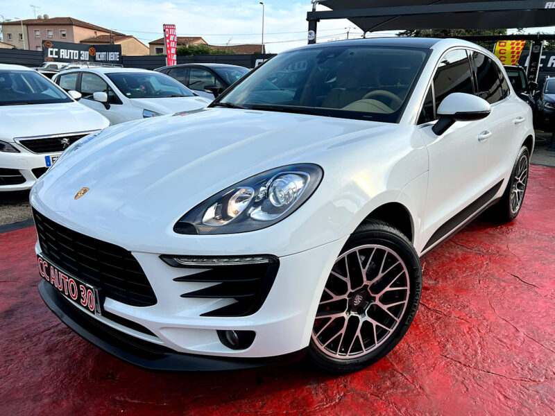 PORSCHE MACAN 2015