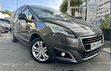 PEUGEOT 5008 2014