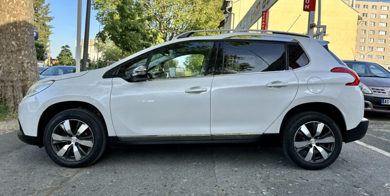 PEUGEOT 2008 2016