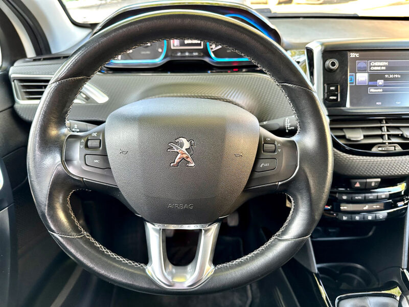 PEUGEOT 2008 2016