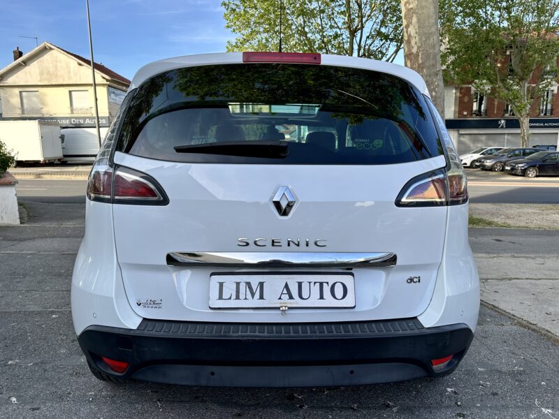 RENAULT SCÉNIC III 2013