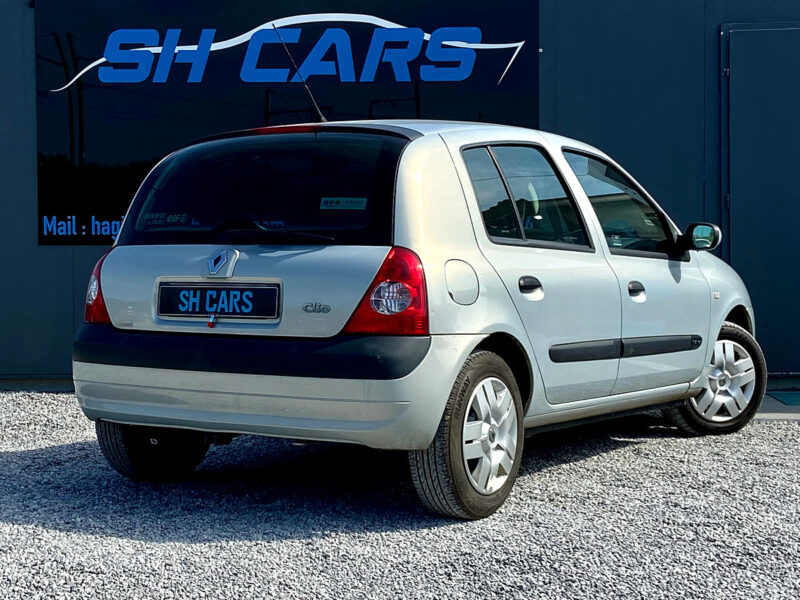 RENAULT CLIO 2003