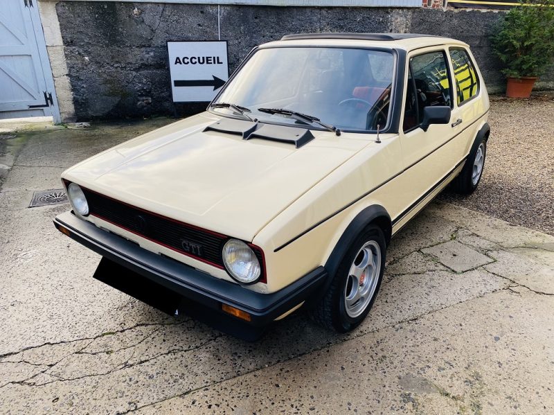 VOLKSWAGEN GOLF I 1982