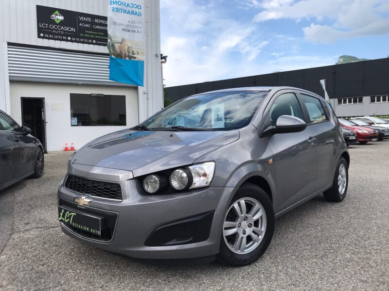 CHEVROLET AVEO - 1.2 i 86cv LT 16V hatchback - GARANTIE 6 MOIS