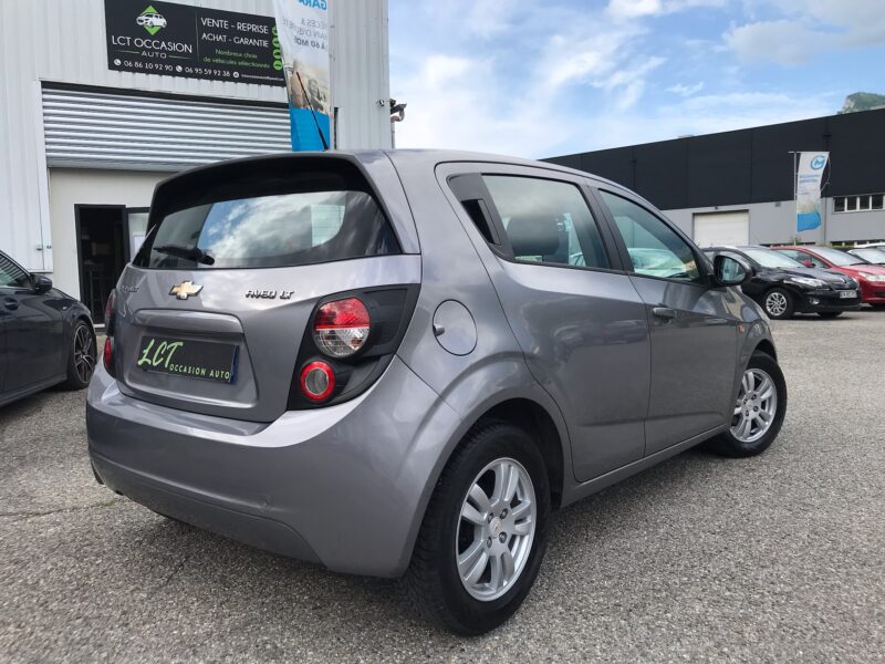 CHEVROLET AVEO - 1.2 i 86cv LT 16V hatchback - GARANTIE 6 MOIS