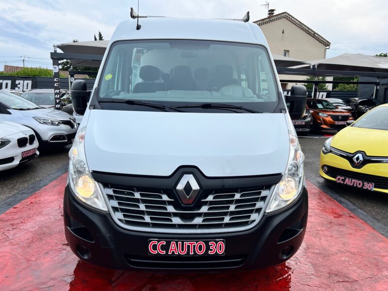 RENAULT MASTER III Camionnette 2015