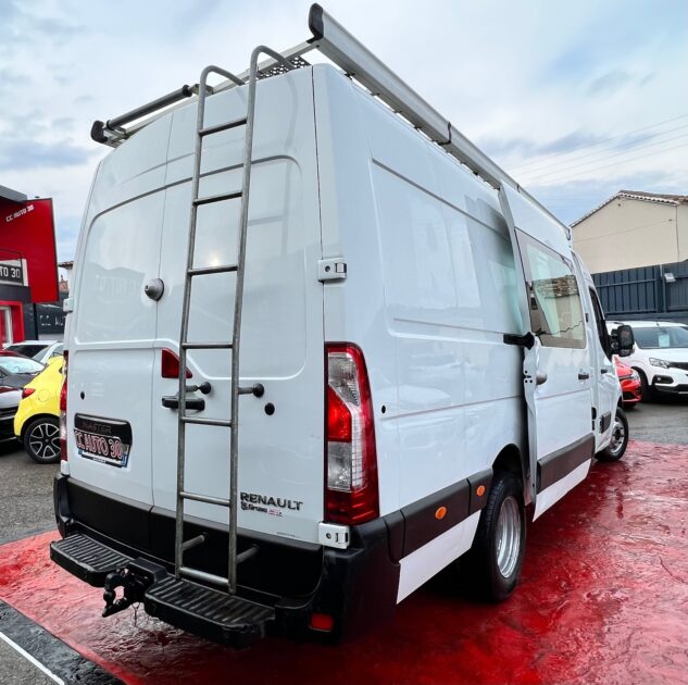 RENAULT MASTER III Camionnette 2015