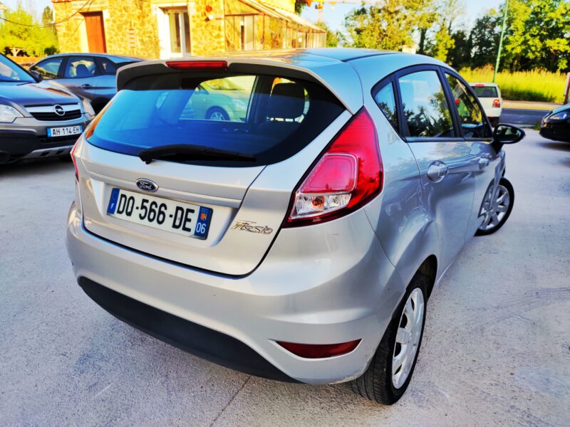 FORD FIESTA VI  2015