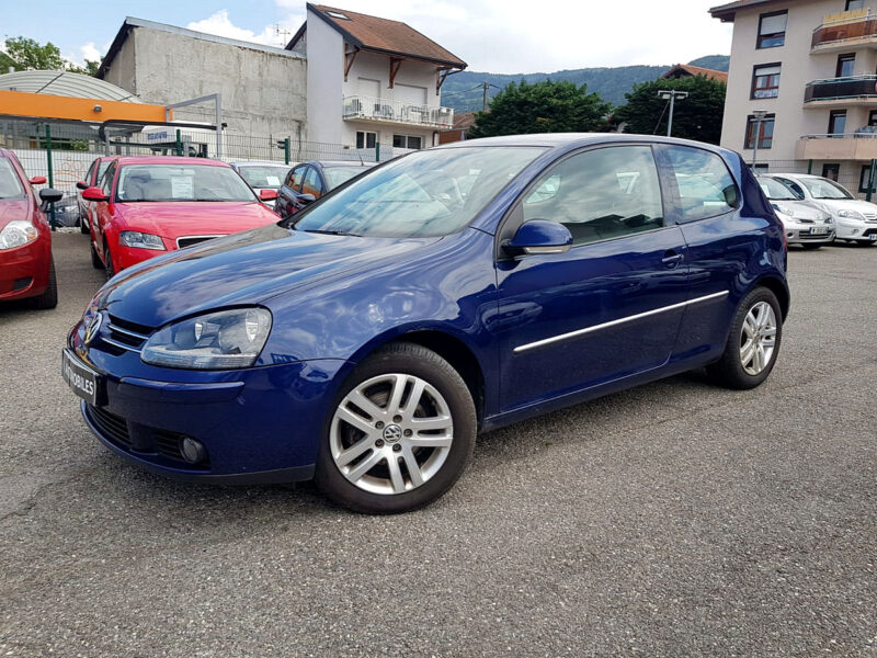 VOLKSWAGEN GOLF V 1.4i 80CV TRENDLINE