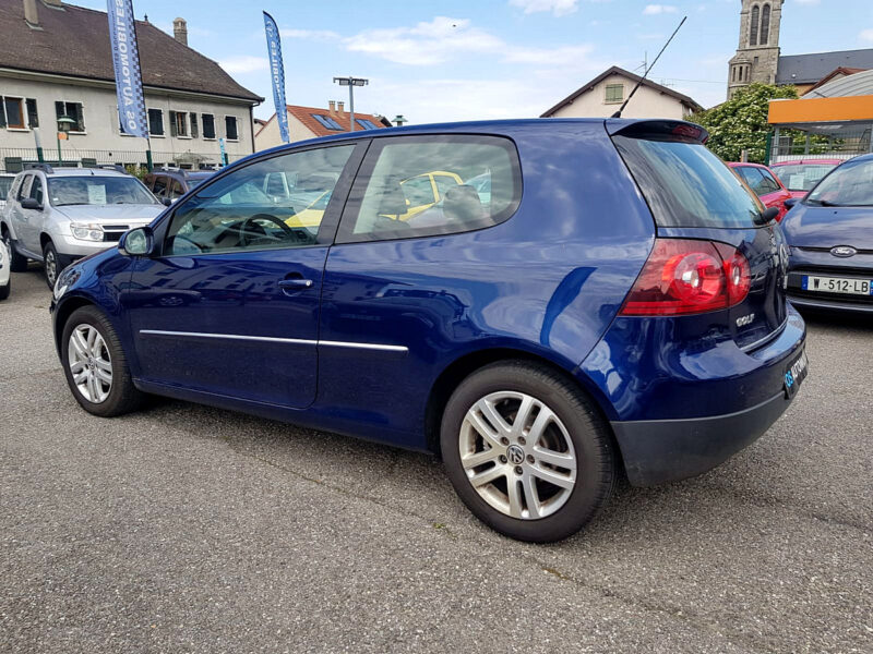 VOLKSWAGEN GOLF V 1.4i 80CV TRENDLINE