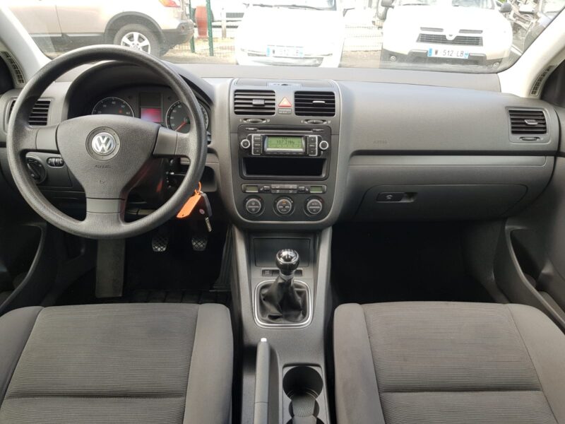 VOLKSWAGEN GOLF V 1.4i 80CV TRENDLINE