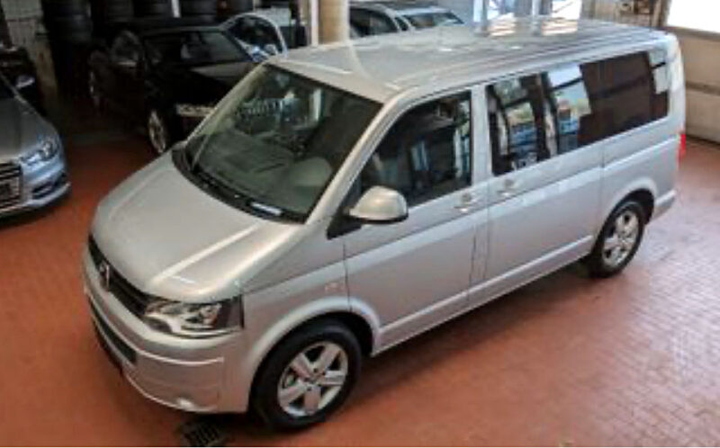 Volkswagen  T5 Multivan Comfortline  BITDI 179 cv  2012