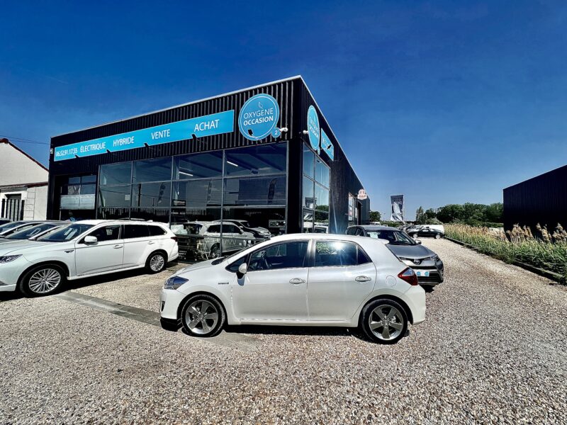 TOYOTA AURIS DYNAMIC GPS 2012