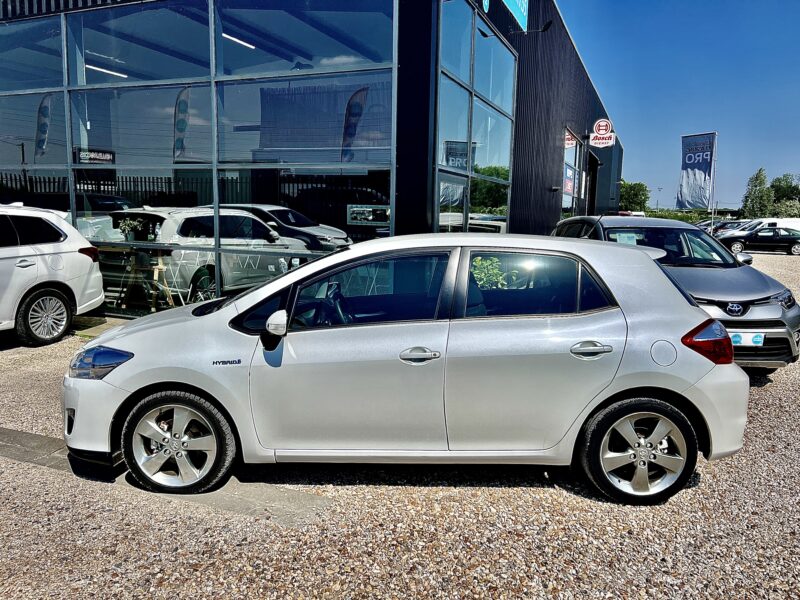 TOYOTA AURIS DYNAMIC GPS 2012