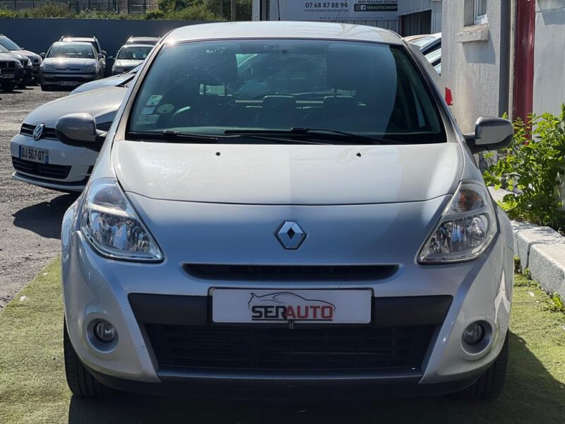 RENAULT CLIO III 2011