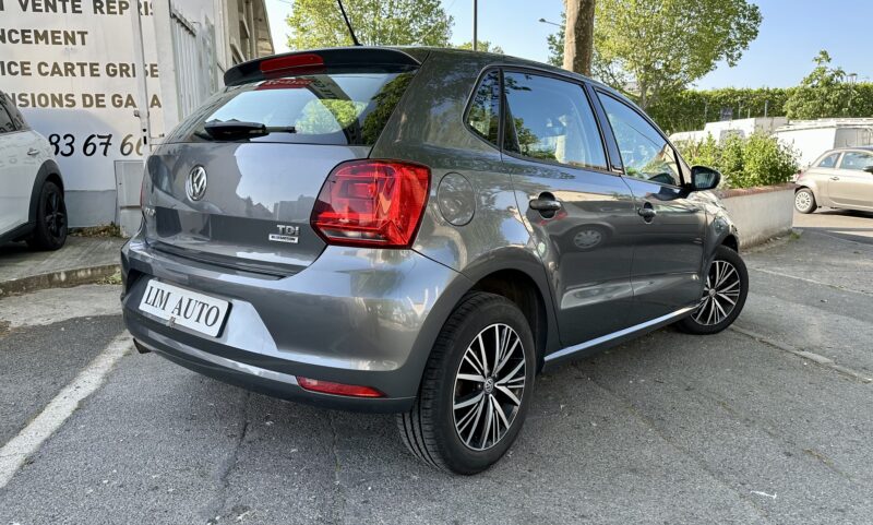 VOLKSWAGEN POLO V 2016