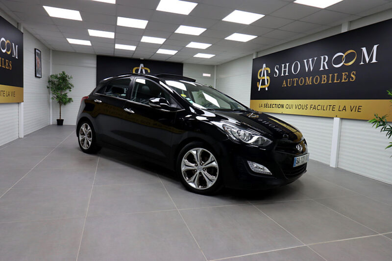 HYUNDAI I30 2012