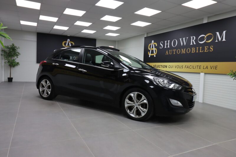 HYUNDAI I30 2012