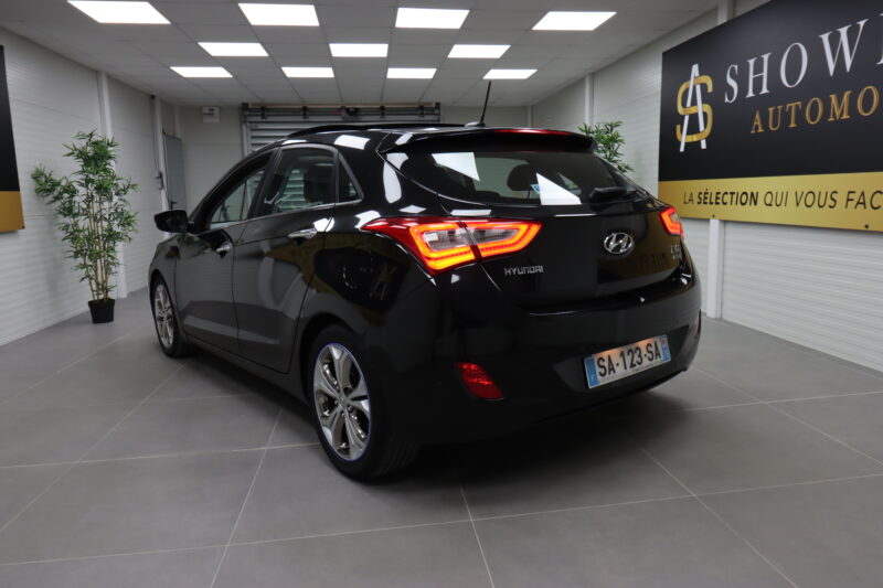 HYUNDAI I30 2012