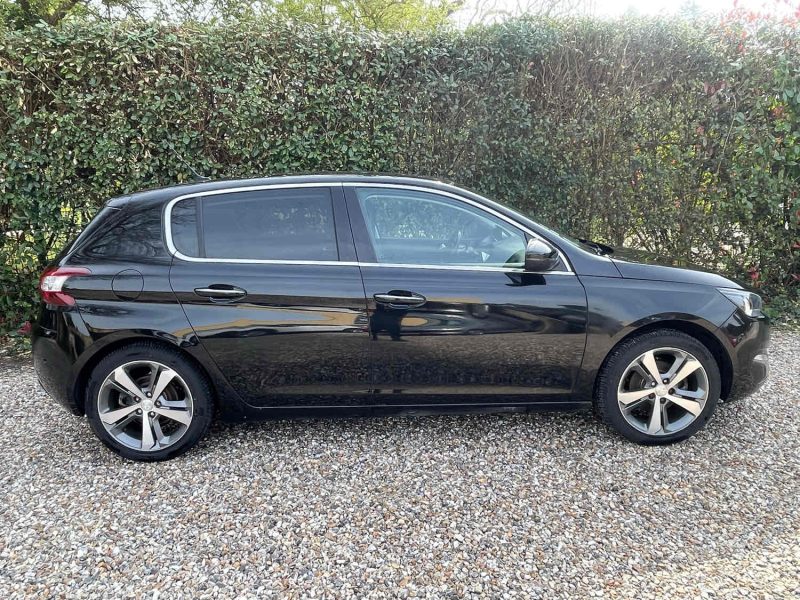 PEUGEOT 308 II 2014 1.6 156cv