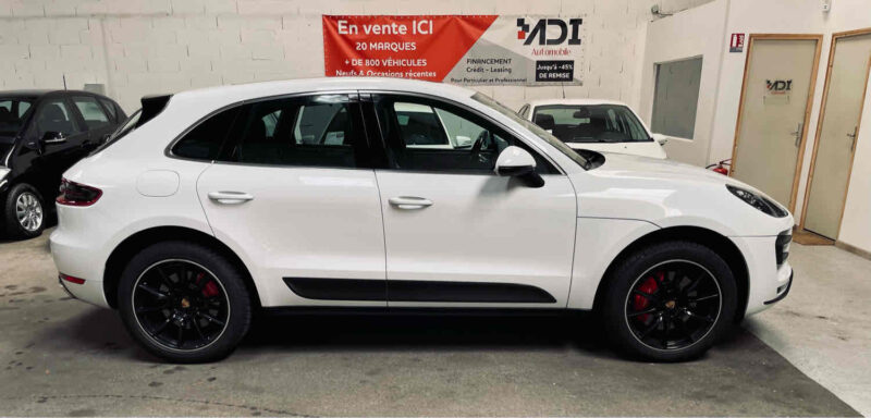 433€/mois Porsche Macan Turbo 3,6L V6 400ch/29cv garantie 12 mois