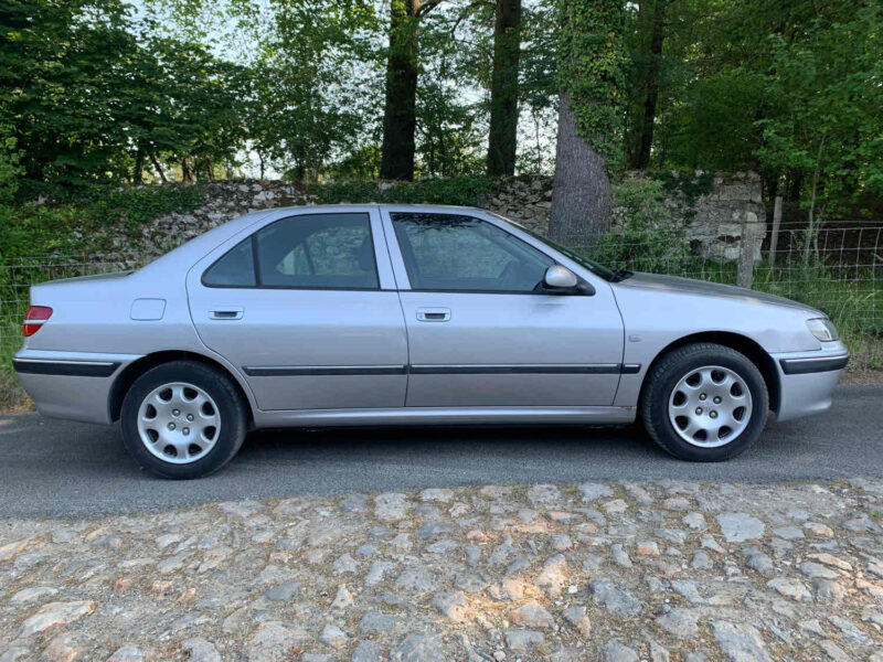 PEUGEOT 406 2001