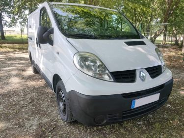 RENAULT TRAFIC 2,0 DCI 115 CH Grand confort