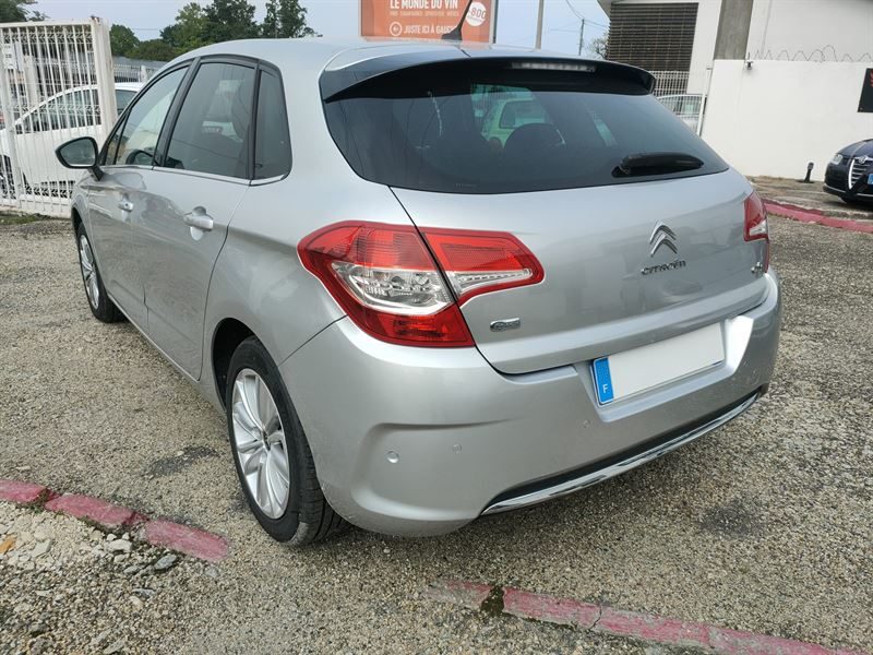 CITROEN C4 1,6 E-HDI 115 EXCLUSIVE