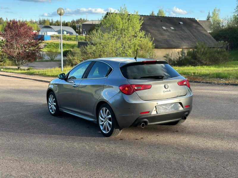 ALFA ROMEO GIULIETTA 2012