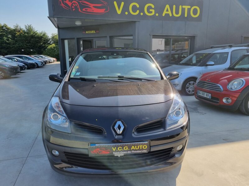 RENAULT CLIO III 1.5 dCi 105 Initiale