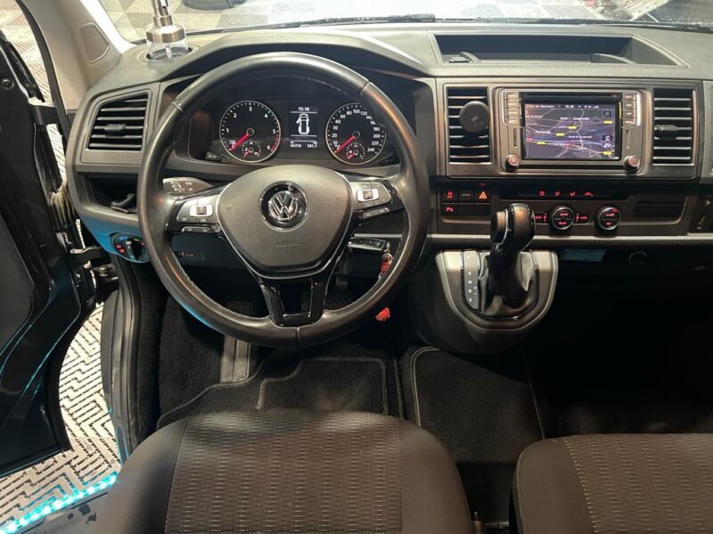 VOLKSWAGEN CARAVELLE 2017