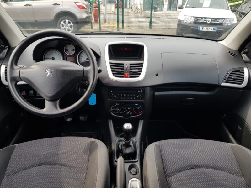 PEUGEOT 206+ 1.1i 60CV TRENDY